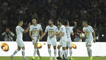 Con la decisión de la directiva de no llevar refuerzos y volver a las bases, jugadores formados en el club tendrían que asumir la responsabilidad.