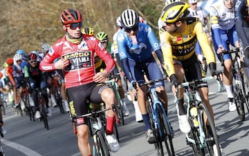 Primoz Roglic durante la etapa de hoy. 