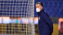 Peláez renunció a Chivas y Amaury no lo aceptó