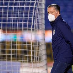 Ricardo Peláez aseguró que le ‘rogaron’ a César Huerta de que no dejara a  Chivas
