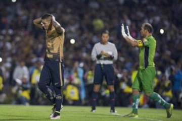 Sosa y los Pumas, del heroísmo a la eliminación en imágenes