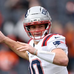 When was the last time the Patriots played a Super Bowl without Tom Brady?