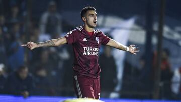 AVELLANEDA, ARGENTINA - AUGUST 17: Matias Suarez of River Plate celebrates after scoring the third goal of his team during a match between Racing Club and River Plate as part of Superliga 2019/20 at Juan Domingo Peron Stadium on August 17, 2019 in Avellaneda, Argentina. (Photo by Marcelo Endelli/Getty Images)
