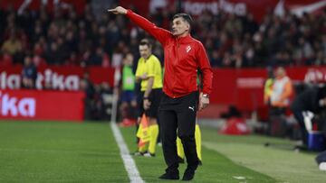 Mendilibar, durante el partido contra el Sevilla.