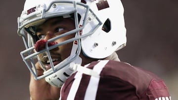 COLLEGE STATION, TX - NOVEMBER 12: Myles Garrett #15 of the Texas A&M Aggies warms up before playing the Mississippi Rebels at Kyle Field on November 12, 2016 in College Station, Texas. Bob Levey/Getty Images/AFP
== FOR NEWSPAPERS, INTERNET, TELCOS & TELEVISION USE ONLY ==