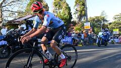 El ciclista belga Remco Evenepoel compite durante la prueba de fondo de los Mundiales de Ciclismo en Carretera de Wollongong.