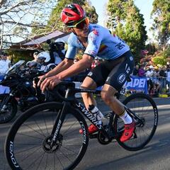 La UCI seguirá prohibiendo el uso de pinganillos en el Mundial