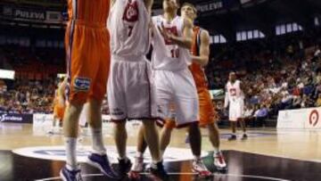 Un agresivo Valencia se estrena a costa del débil CAI