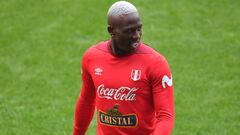 Advíncula: la historia del terremoto peruano