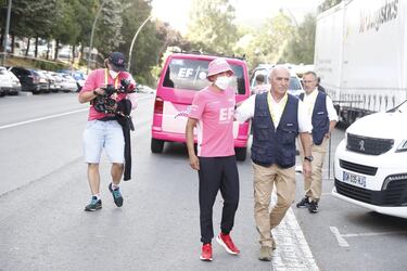 Carapaz, tras llegar a meta, tambi¨¦n abandona el Tour