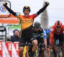 Cortina firma por Movistar, Van Avermaet se va al AG2R y Bardet ficha por Sunweb