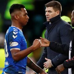 Gerrard sobre Morelos: "Acepto la decisión del árbitro"