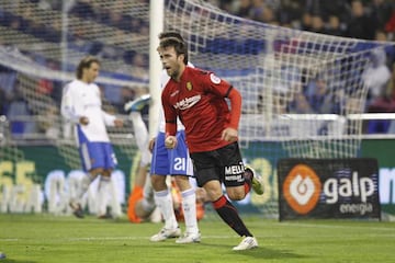 Víctor Casadesús celebra un gol con el Mallorca.