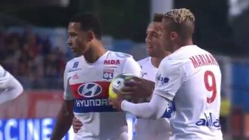 La guerra civil Cavani-Neymar llega a Lyon con Mariano y Depay