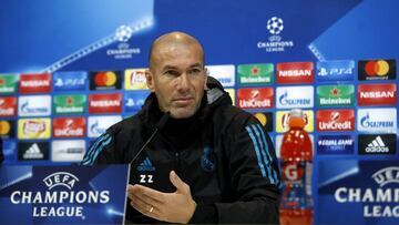 Zidane: "Quedan seis meses todavía, cuidado con Cristiano"
