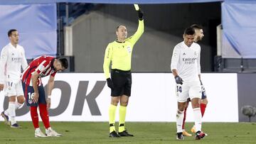 Casemiro ya cumplió su sanción