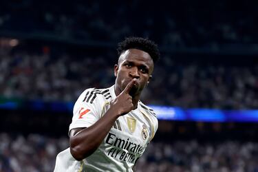 El jugador brasileño parece ser el que era. Además de un gol, provocó el penalti que permitió a su equipo encarrilar la victoria ante el Villarreal. Vuelve a desbordar y ser decisivo.