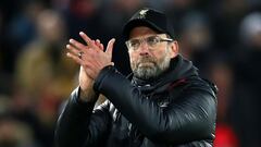 Klopp calls on Liverpool to ease supporters' nerves