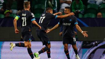 LISBON, PORTUGAL - OCTOBER 12: Alexis Sanchez of Olympique Marseille celebrates with teammates after scoring a goal during the UEFA Champions League - Group D match between Sporting CP and Olympique Marseille at Estadio Jose Alvalade on October 12, 2022 in Lisbon, Portugal.  (Photo by Gualter Fatia/Getty Images)