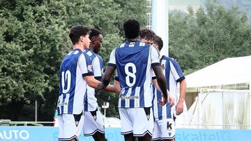 La Real Sociedad B se impone a Osasuna Promesas en su debut en pretemporada.
