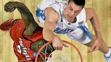 Mate de Tyler Hansbrough.