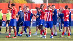 Los jugadores del Atlético celebran la victoria contra el Levante en los cuartos de la Copa de Campeones juvenil.