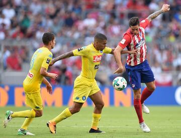 Jorginho, Allan and Fernando Torres.