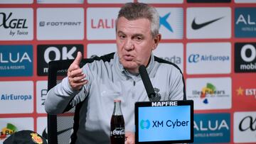 PALMA DE MALLORCA, 03/05/2024.- El entrenador del RCD Mallorca Javier Aguirre comparece en rueda de prensa, este viernes en Palma. EFE/MIQUEL A. BORRÀS
