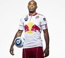 Henry rescinde y se va al New York Red Bulls