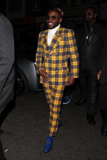 Ivana Knoll, de fiesta con Floyd Mayweather