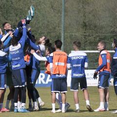 El Deportivo pone fin a su semana con cinco ausencias