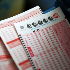 What are the winning numbers for Wednesday’s $559 million Powerball jackpot?