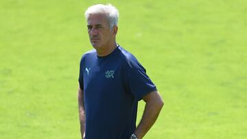 Petkovic: “Debemos frenar la ilusión de Italia”