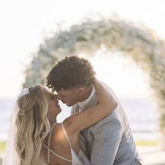 Patrick Mahomes and Brittany Matthews marry in Hawaii
