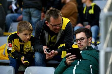 Fans of Dortmund are concerned of the bomb attack to the team bus.