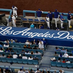 Dodgers, en crisis por callar ante redadas de ICE y discriminar a su base latina