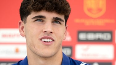 08/10/25 ENTREVISTA PAU CUBARSI JUGADOR BARCELONA SELECCION ESPAÑOLA ESPAÑA