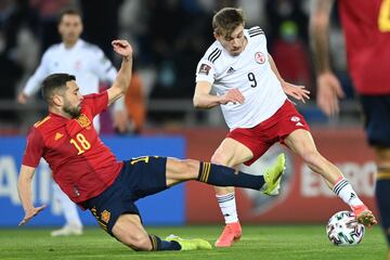 Jordi Alba y Saba Lobzhanidze