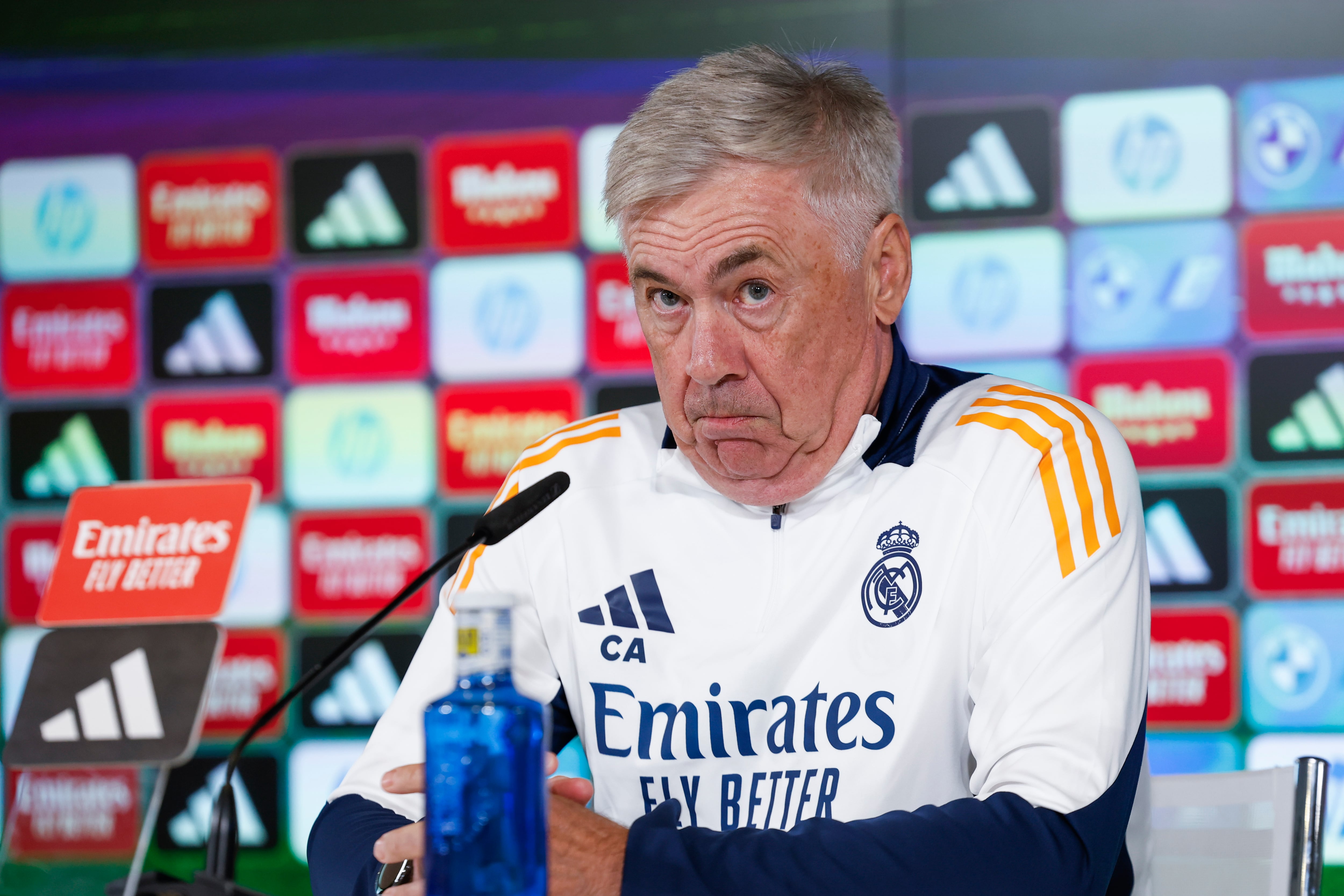 Ancelotti: “A Vinicius hay que tenerle mucho cariño: gracias a él hemos ganado dos Champions...”