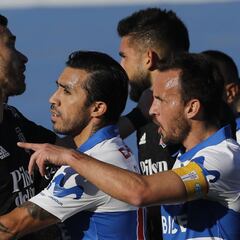 El lado B: la frustración 'cruzada' marcó el clásico ante Colo Colo