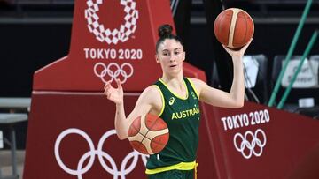 Australia&#039;s basketball player Steph Talbot attends a training session during the Tokyo 2020 Olympic Games at the Saitama Super Arena in Saitama on July 24, 2021. (Photo by ARIS MESSINIS / AFP)