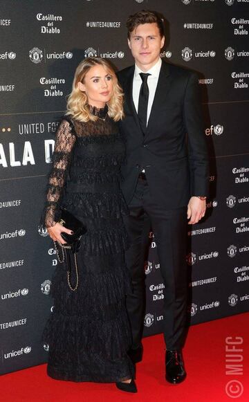  Victor Lindelof y Maja Nilsson