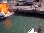 Tremendo: ¡una mujer salió despedida al explotar su lancha!