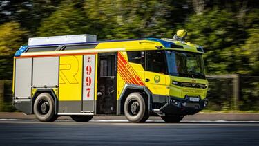 Rosenbauer RT: el primer camión de bomberos eléctrico del mundo es el más capaz y avanzado de todos