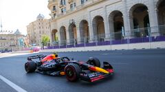 Checo Pérez comienza a meterle presión a Max Verstappen