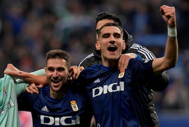 Dani Calvo estrenó la cuenta esta temporada con un gol que no sirvió para sumar puntos. Gran remate de cabeza en una falta botada por Koba Koindredi. Raul Lizoain no pudo hacer nada por la fuerza que imprimió el central.