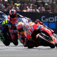 Márquez se mete medio Mundial en el bolsillo en cinco carreras