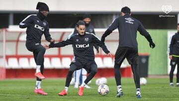 Adv&iacute;ncula y &Oacute;scar Valent&iacute;n, en un entrenamiento.