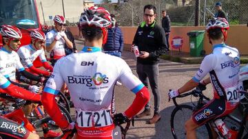 El páter Saldaña bendijo la temporada del Burgos-BH