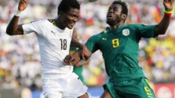 Daniel Amartey, a la izquierda